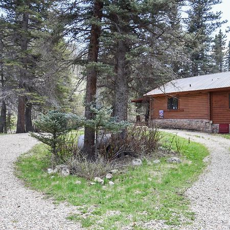 Bear Bait Villa Red River Bagian luar foto