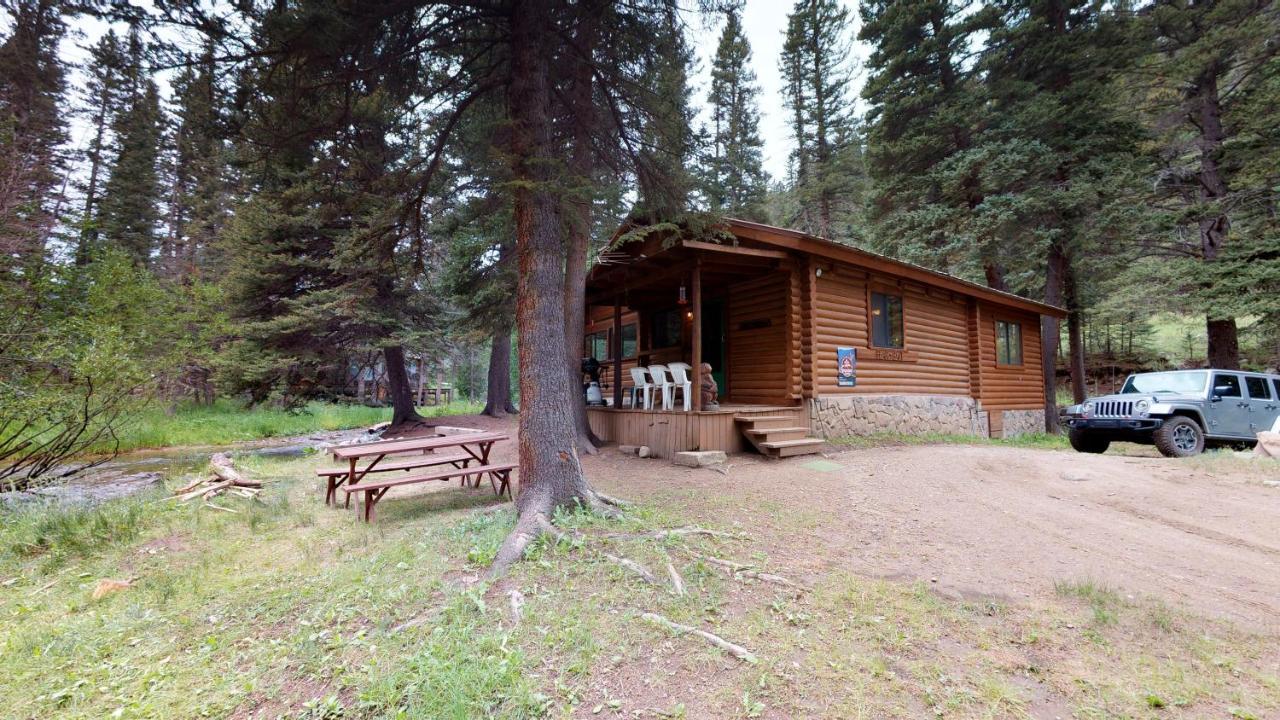 Bear Bait Villa Red River Bagian luar foto