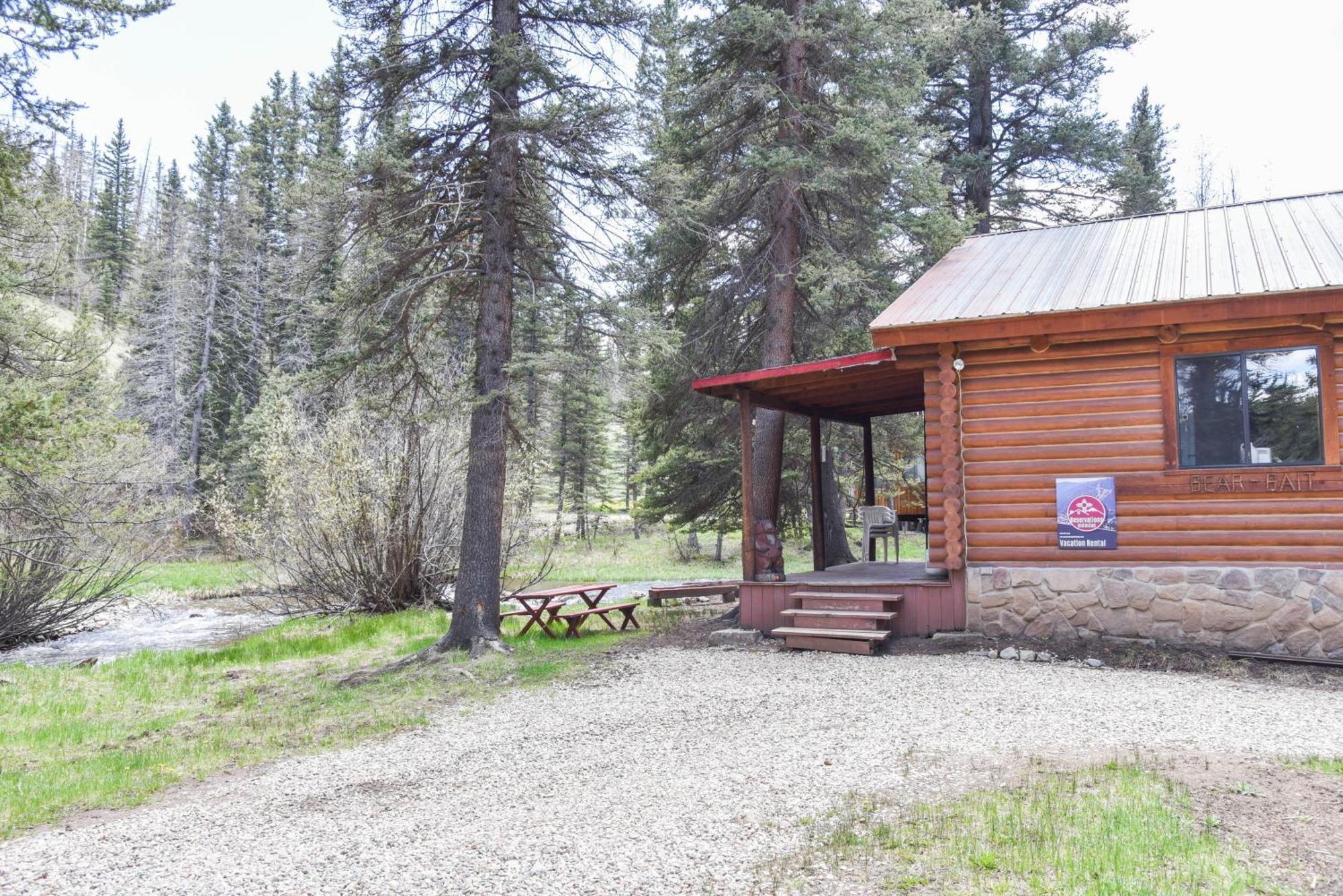 Bear Bait Villa Red River Bagian luar foto